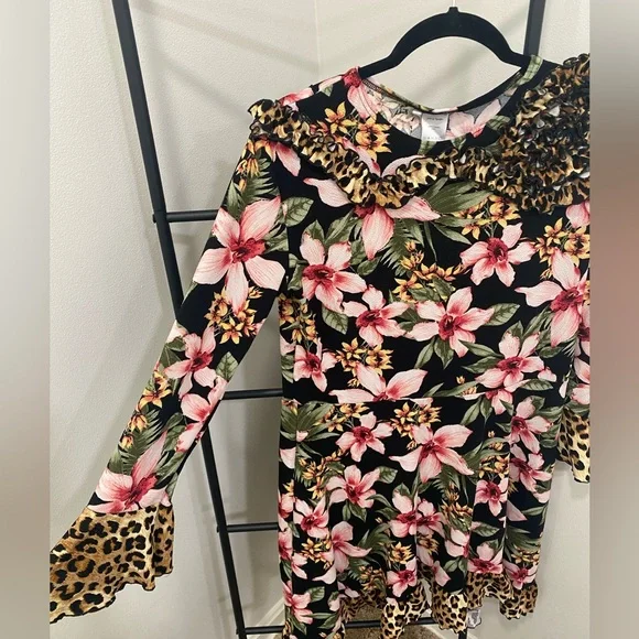 Super cute dress/top - Picture 5 of 6